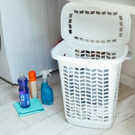 Cesto Canasto de Ropa Rectangular Gemplast 50 Litros